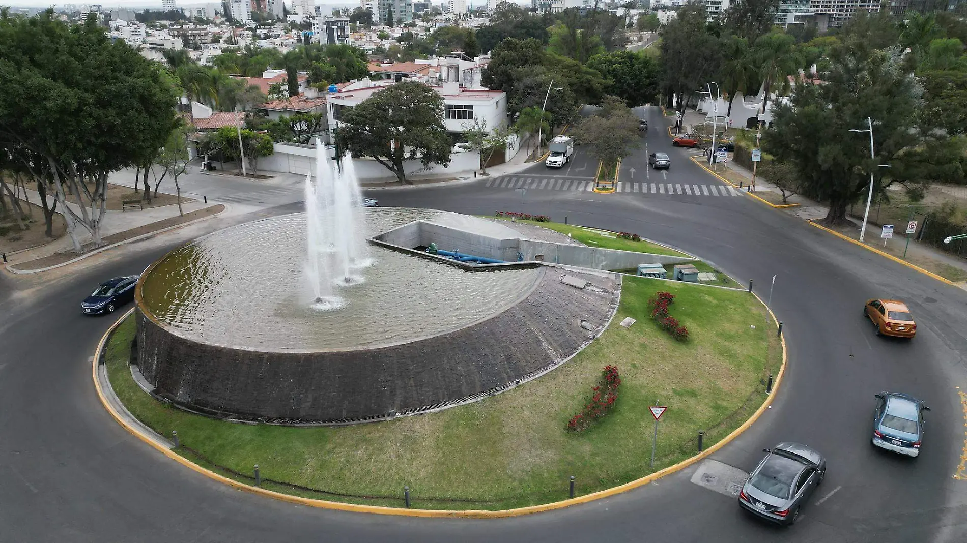 Glorieta Pablo neruda Gob Jal